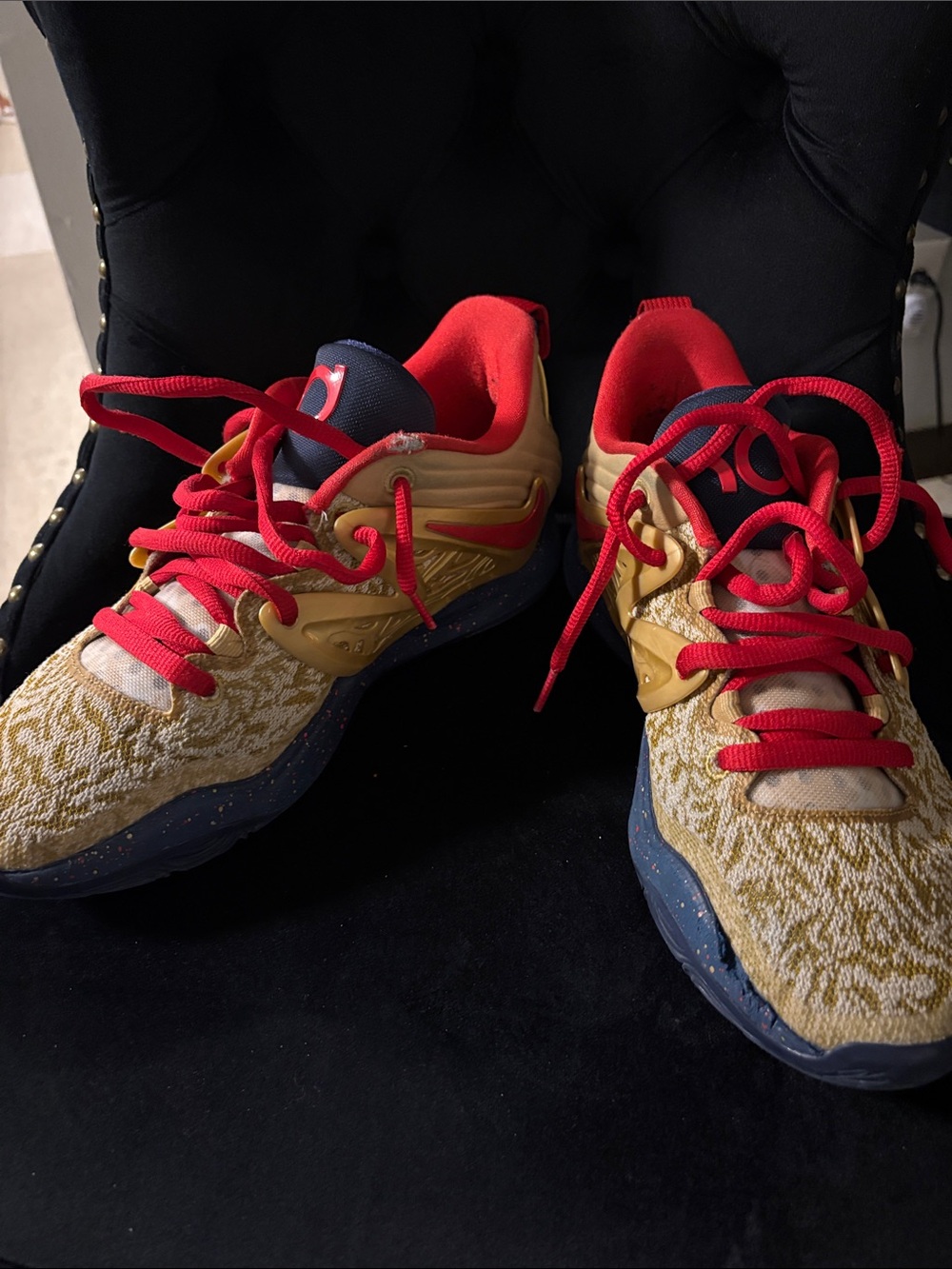 KD15 Basketball Shoes - Gold - Picture 12 of 16